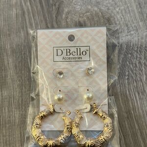 Gold Textured Hoop Earrings with Pearl